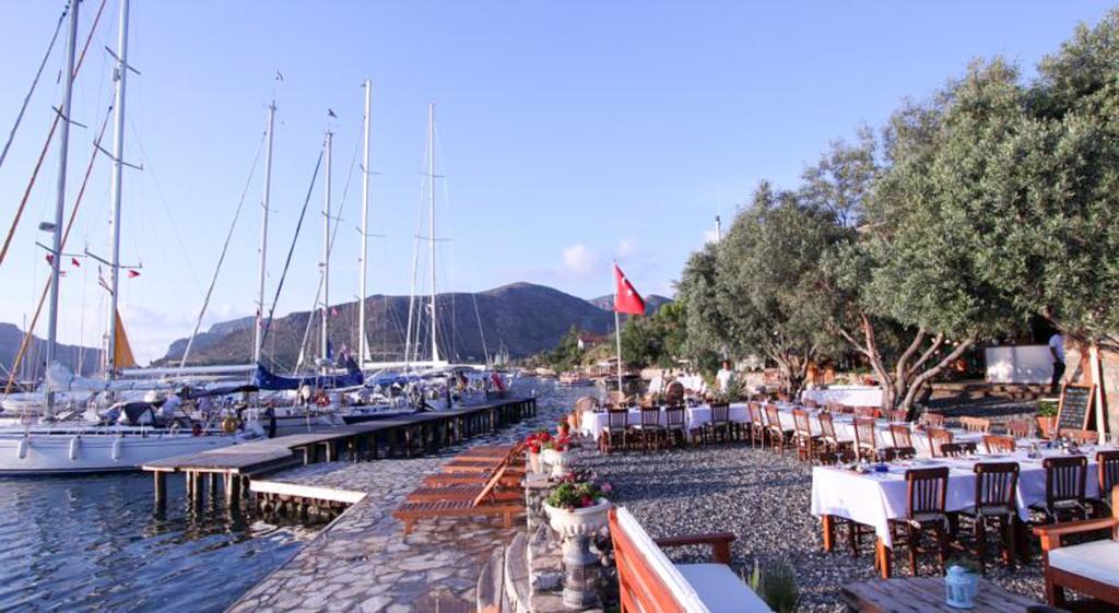 Готель Bozburun Yacht Club Екстер'єр фото